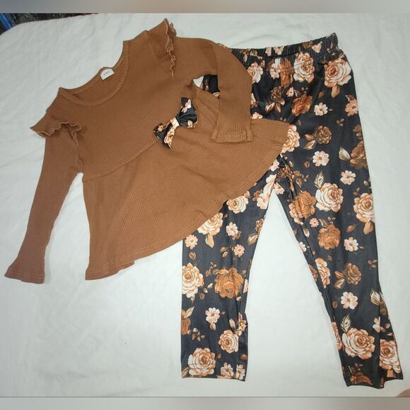 Sanmio Size 4-5Y Brown Floral Ruffle Longsleeve Outfit - Picture 3 of 5